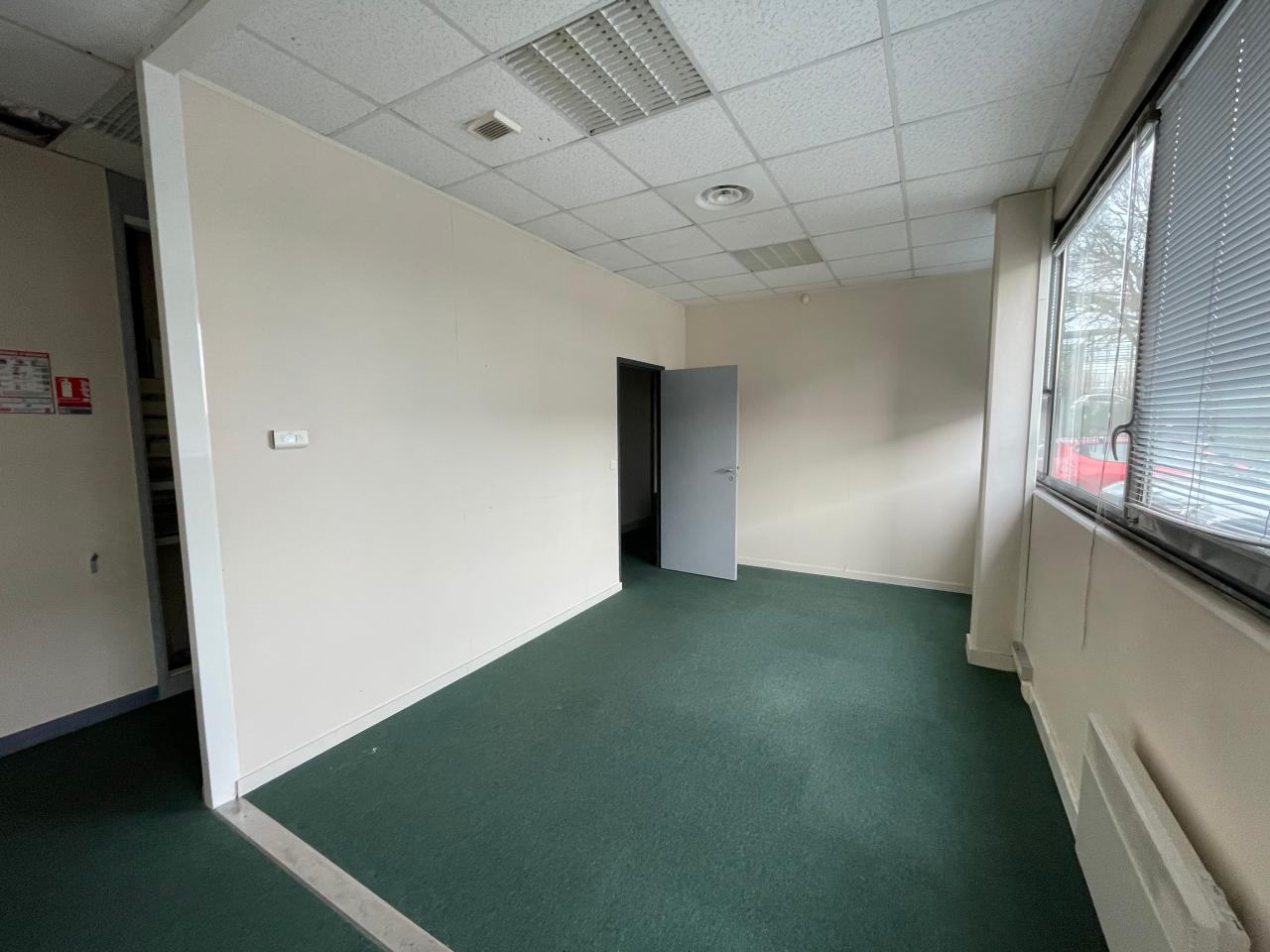 Bureau Sainte-Luce-sur-Loire 150m² Location bureau Sainte-Luce-sur-Loire Loire-Atlantique OLBUR2528775 3